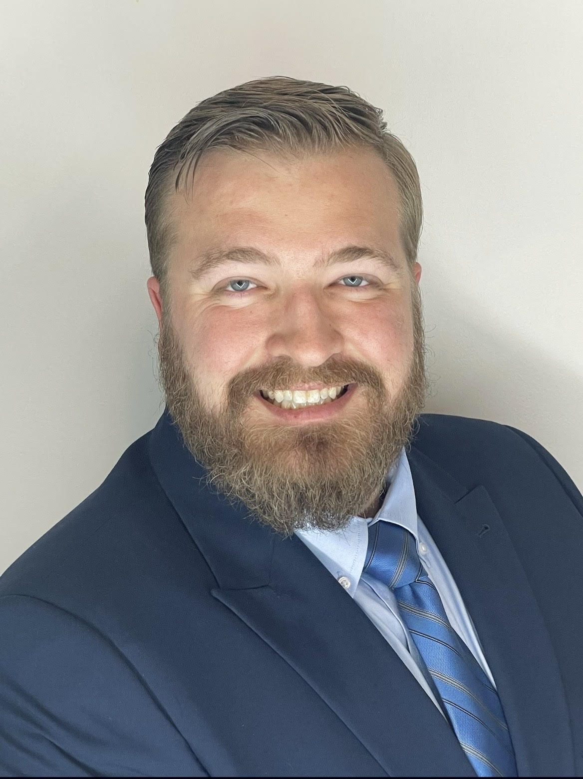 Professional portrait of Dan Neuhaus